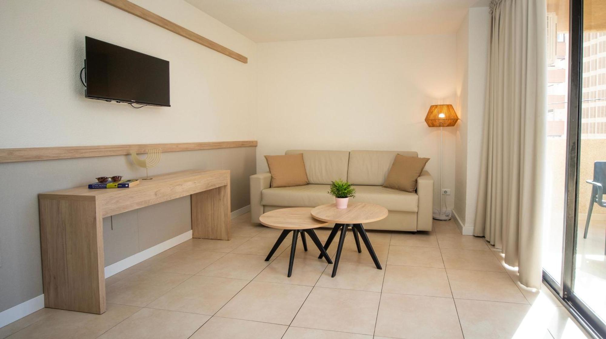 Dynastic Rooms Apartments Benidorm Luaran gambar