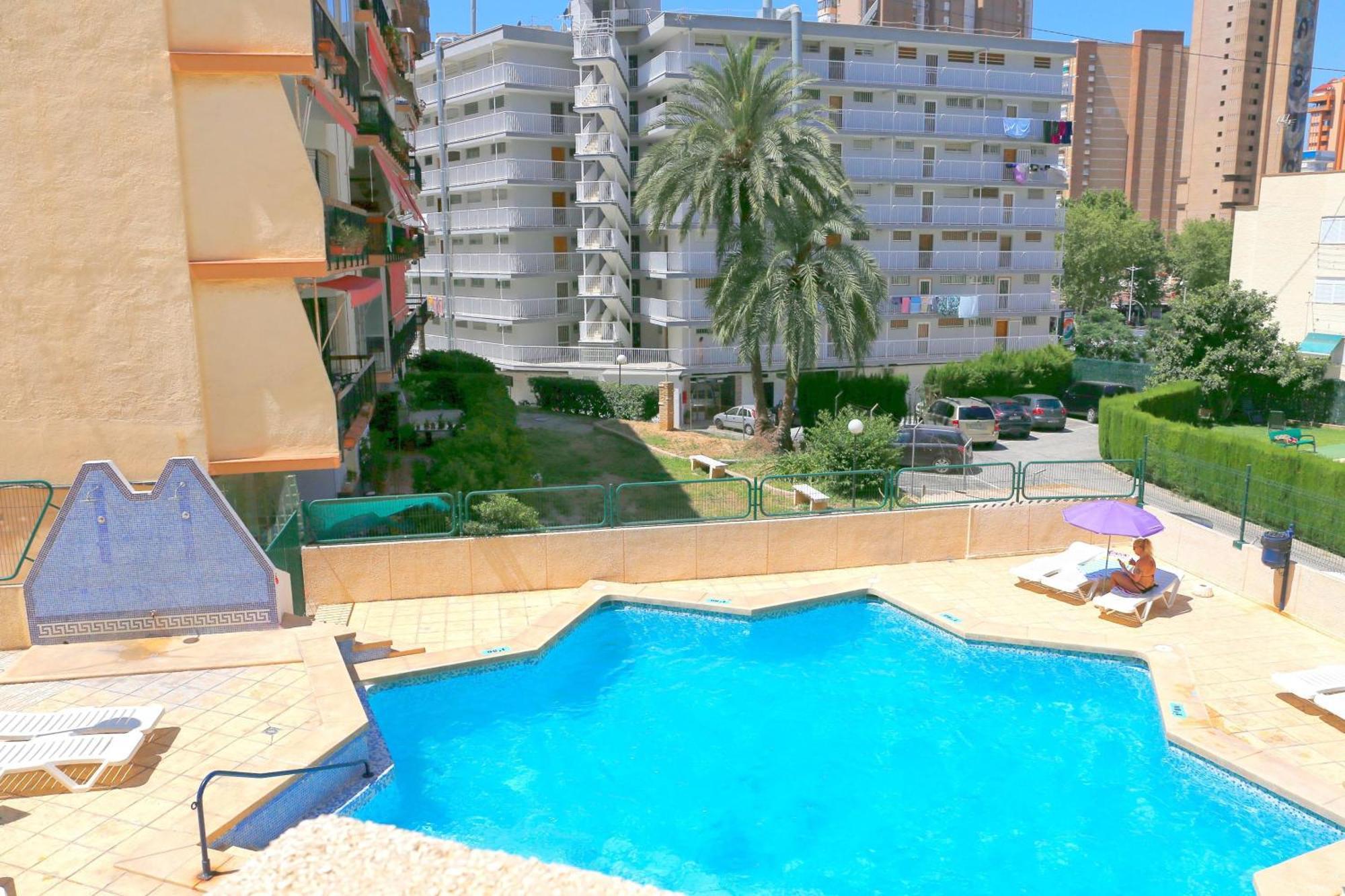Dynastic Rooms Apartments Benidorm Luaran gambar
