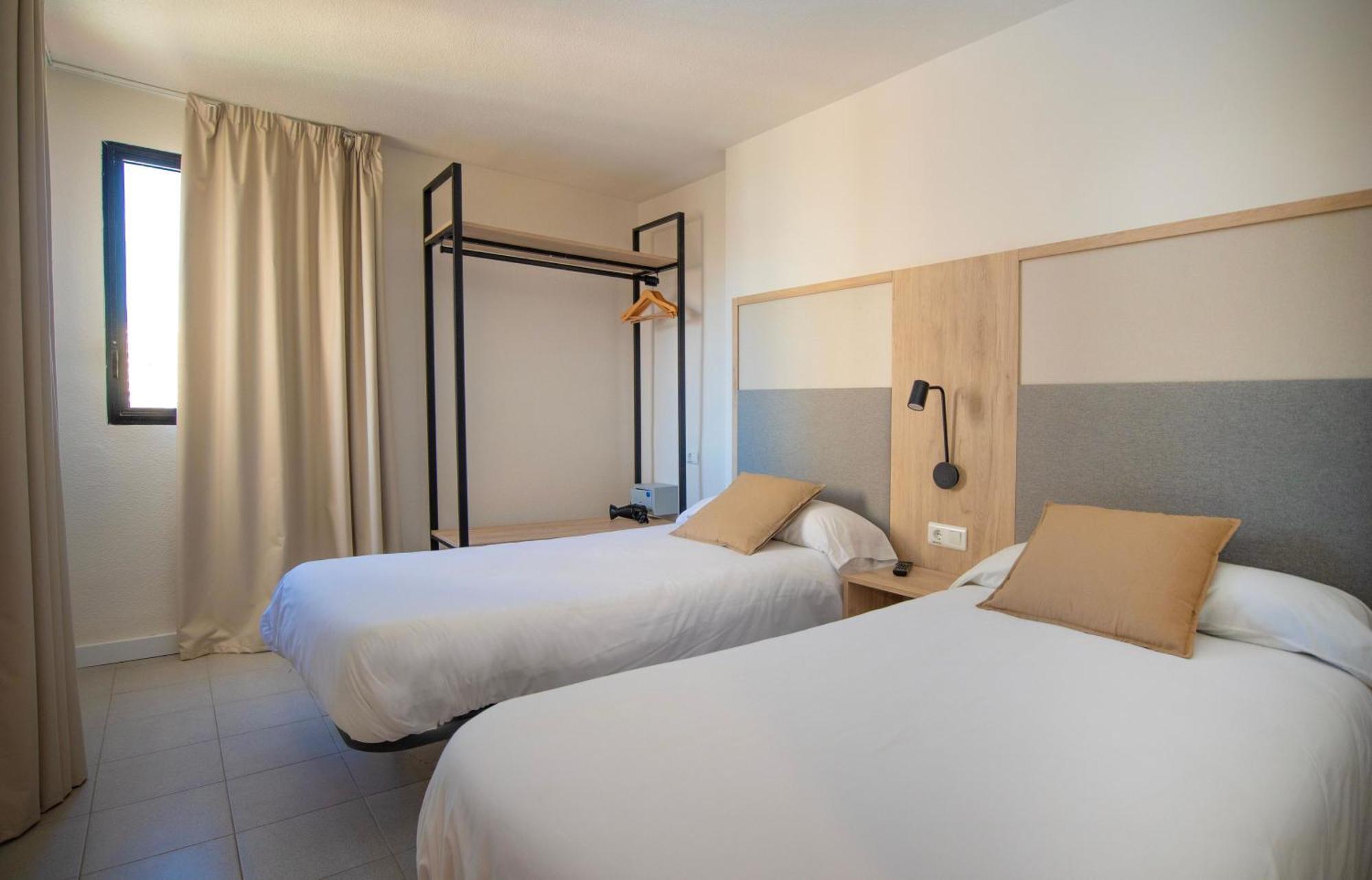 Dynastic Rooms Apartments Benidorm Luaran gambar