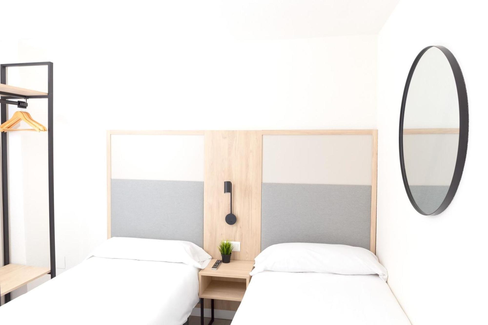 Dynastic Rooms Apartments Benidorm Luaran gambar
