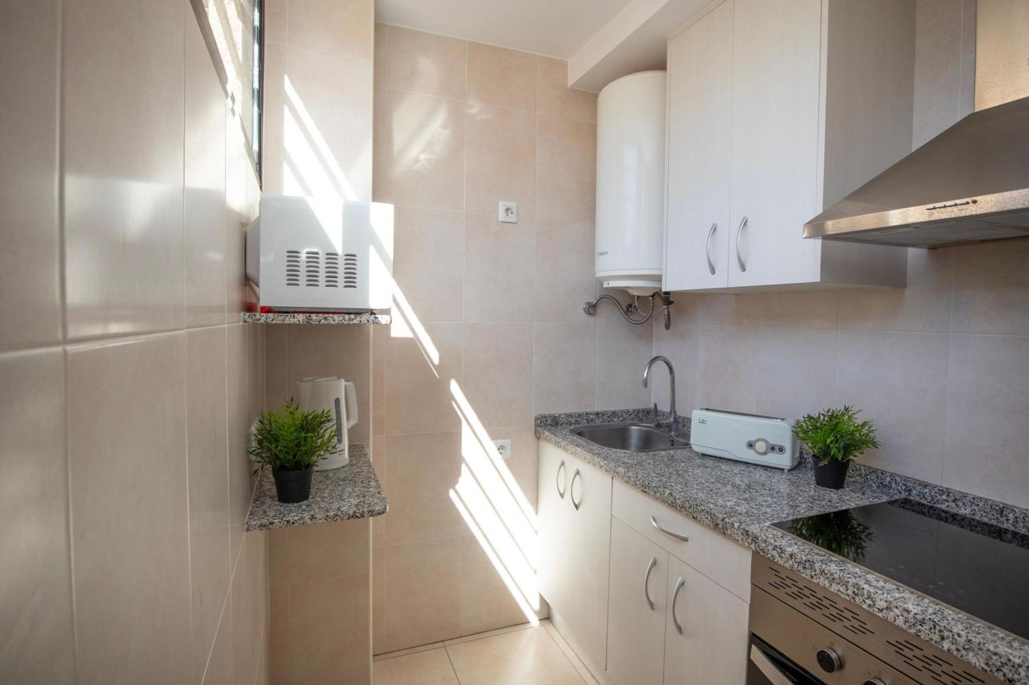 Dynastic Rooms Apartments Benidorm Luaran gambar